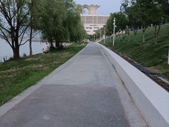 -灞河西岸滨河公园