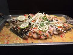 -里岛烤鱼(东港凯虹广场店)