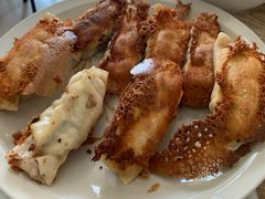 -一品鲜鱼锅贴(人民一路店)