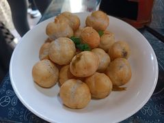 弥渡炸汤圆-蜗牛小馆醉乡民谣云南菜(惠新西里店)