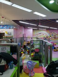 -孩子王童乐园(鹏瑞利青羊广场店)