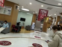 -雅悦齿科(顾村公园店)