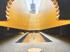 -龙华寺