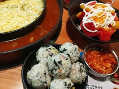 -肥肥虾庄·金牌油焖大虾(杨园滨江时代walk店)
