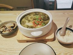 -叁煨蹄花·下饭盐帮菜(人民广场店)