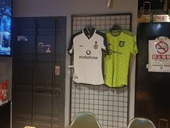 -京狮炙燥·精酿烧烤(首经贸店)
