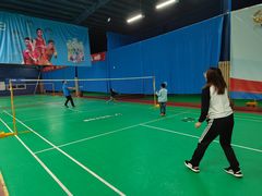 -铸信羽毛球俱乐部