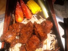 -穹六人间 people 6(岳阳路店)