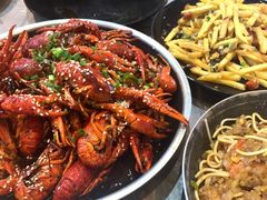 -一棠龙虾•王牌虾球(光谷天地店)