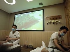 -新盈光·云会所(百丈东路店)