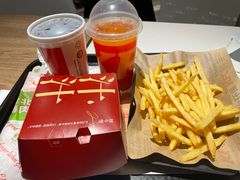 -肯德基(中纬店)