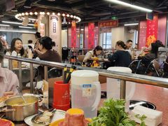 -四囍码头海鲜烧烤自助火锅(外滩南京东路悦荟广场店)