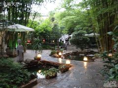 曲径通幽-新竹里馆·花园餐厅(兴苑路店)