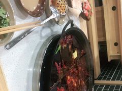 -正贰捌经重庆老火锅(建设路店)