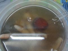 冬菇红枣炖凤爪-沙湾甜品(升平街店)