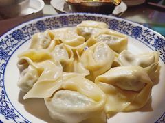 -手抄板凳江南菜(湖滨商业街店)