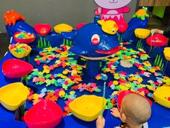 -蒙特利亲子乐园