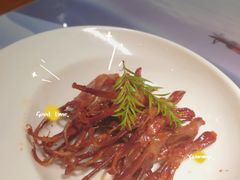 -松沪名灶·豆浆鱼头·新上海菜(飞航吾悦广场店)