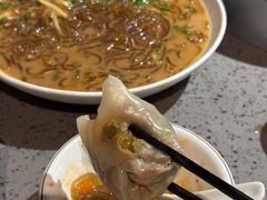 -荣家小吃(紫阳街店)