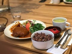 汉堡肉套餐-Café & Meal MUJI(北京坊店)