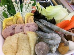 -呷哺呷哺(普陀乐购真北店)