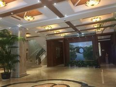 -山明水秀大饭店