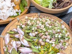 -阿山卓·野生菌火锅·纳西火塘烤肉