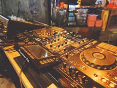 -18BAN音乐啤酒馆(西丽店)