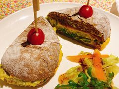 菠萝鸡肉帕尼尼-日舞(鹭江道店)