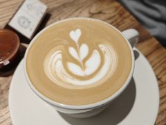 迷你拿铁-素咫咖啡CLIFEROSE(新安店)