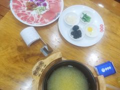 -桥香园过桥米线(国贸店)