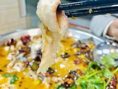 -何哥鲜鱼餐厅(龙湖花园店)