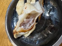 -黄阿姨锅贴大王(万航渡路店)