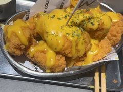 -W COLLECTIVE  DESSERT SHOP