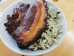 走油肉菜饭-谈灵农家柴爿菜饭