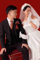 -芭莎视觉婚纱摄影(花溪店)