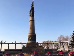 -人民防洪胜利纪念塔