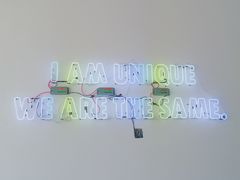 -UNI UNI(环亚凯瑟琳店)