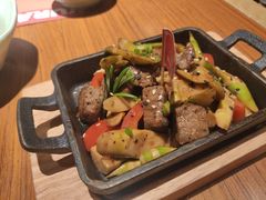 黑椒牛排粒-仓桥家·焗寿司·锅物(光谷步行街店)