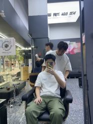 -藤野造型专业烫染接发