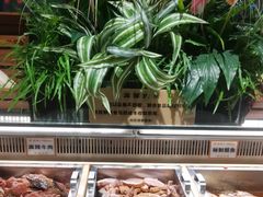 -金滏山烤肉·海鲜·火锅自助餐厅(襄阳万达店)