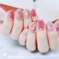 -Pink You美甲洗眉纹绣定制中心