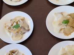 -天宜隆蘑菇宴火锅(石景山旗舰店)