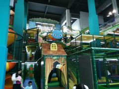 -蒙特利亲子乐园