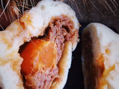 咸蛋黄超人包-老陶包子铺(南大西南村店)