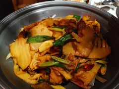 -小河盐帮·私家菜·烤鸭(三元桥·霄云路店)
