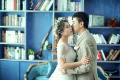 -巴黎婚纱摄影工作室