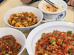 -笨罗卜浏阳菜馆(太平街店)