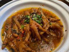 -头上红煨盐鸡·非遗院子餐厅