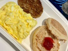 -麦当劳(华融店)